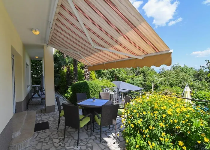 Apartment Grozic - A2 Opatija